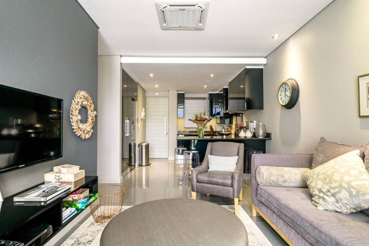 Lux Andringa Walk Apartments Стелленбос Экстерьер фото