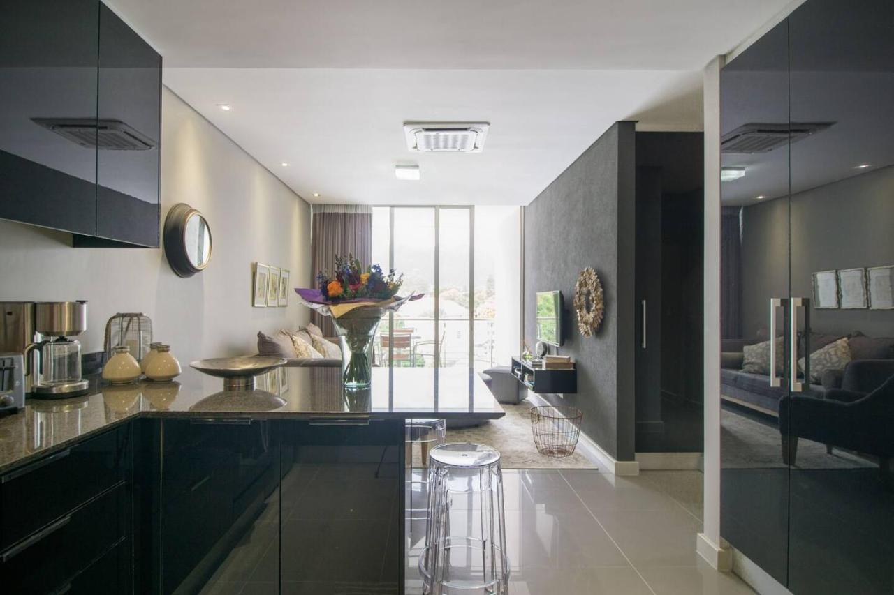 Lux Andringa Walk Apartments Стелленбос Экстерьер фото