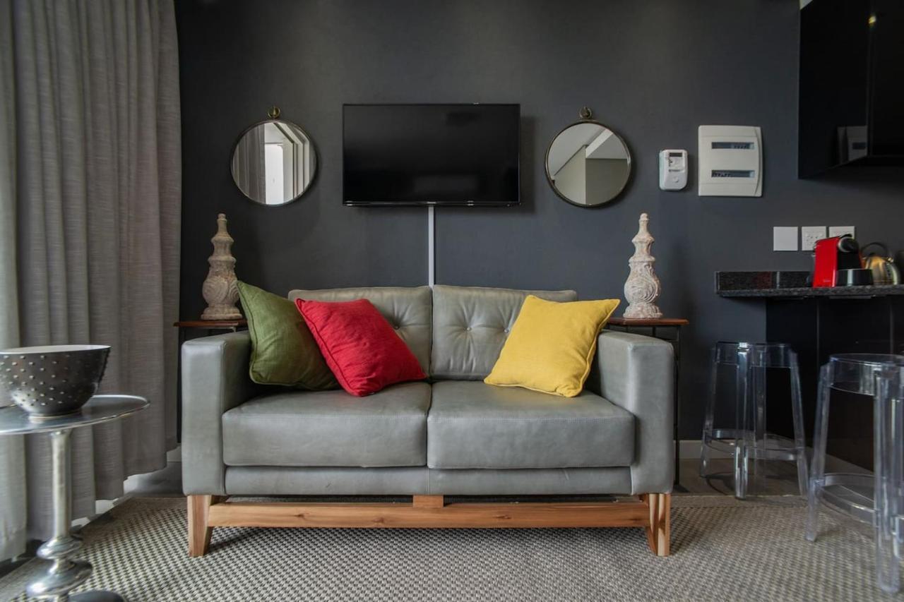 Lux Andringa Walk Apartments Стелленбос Экстерьер фото