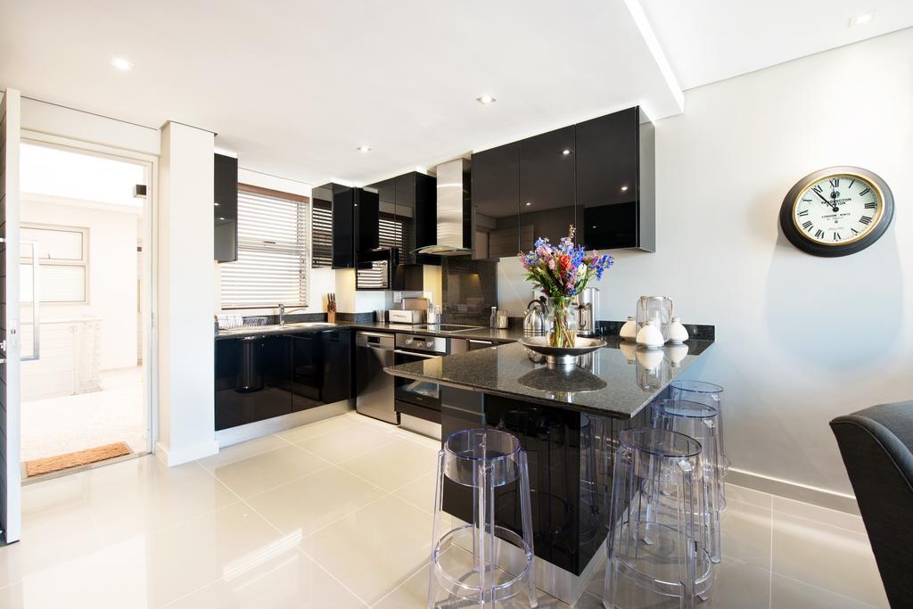 Lux Andringa Walk Apartments Стелленбос Экстерьер фото